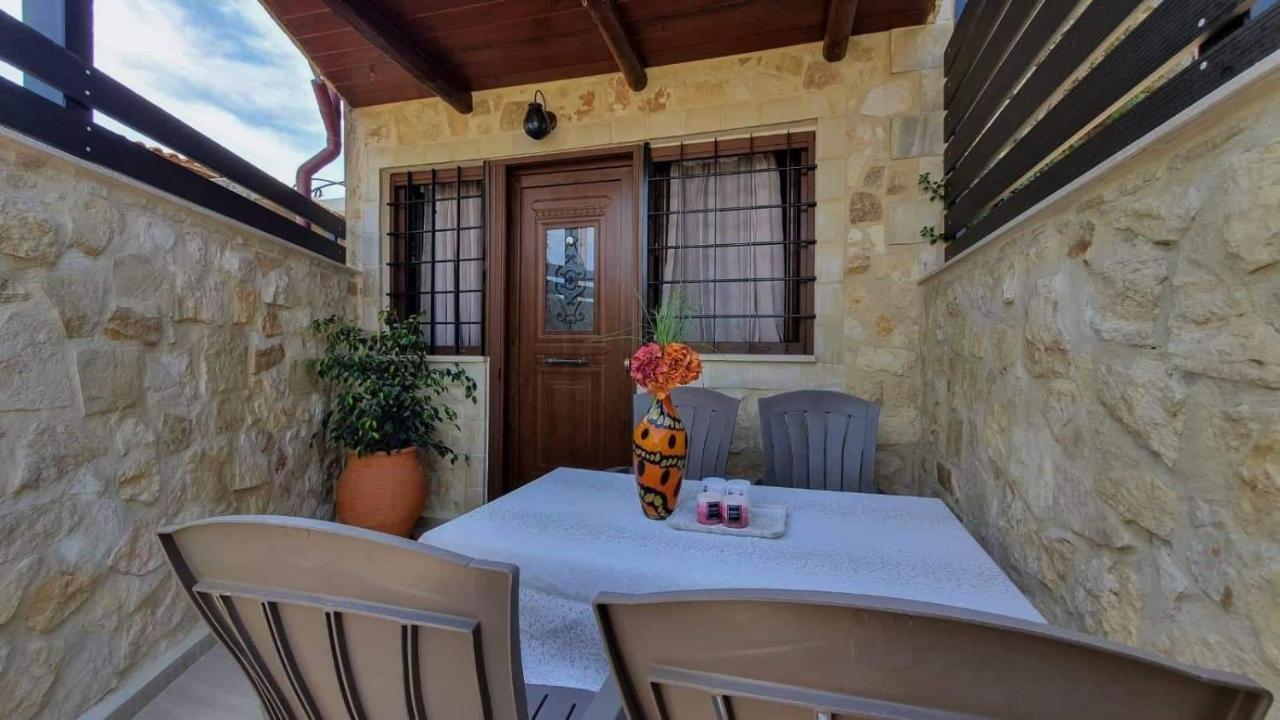 Villa Dioni Stone House Petrokefalo Exterior foto